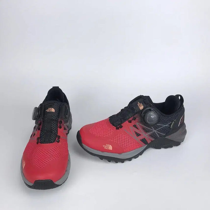 [BUNJANG] The North Face Gore-Tex Hiking Shoes (Women&