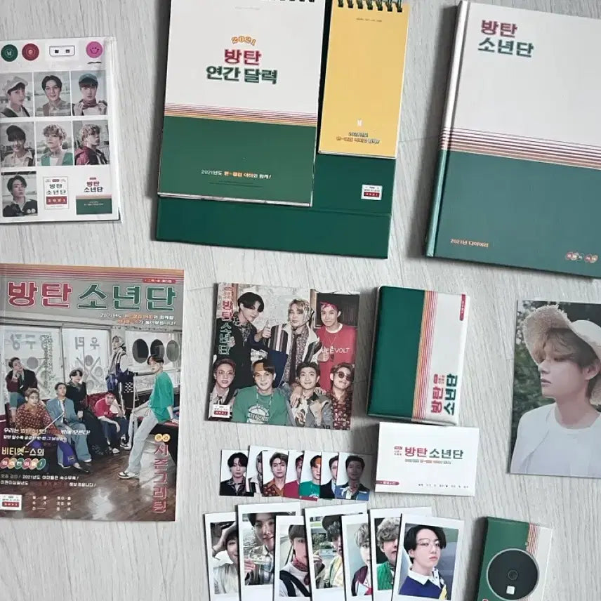 [SOLD OUT] 방탄 시즌그리팅 시그 2021 풀박스 특전포함 뷔 태형 V
