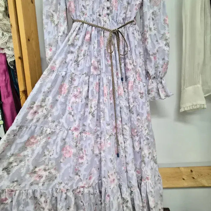 [BUNJANG] SJSJ Lavender Floral Chiffon Long Dress / SJSJ 라벤더 플로럴 쉬폰 롱 원피스