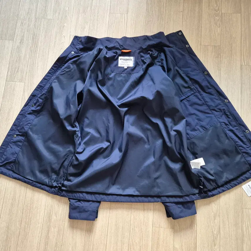 [BUNJANG] Discovery 105 Windbreaker Jacket / [택있는 새상품] 105 디스커버리 바람막이자켓집업점퍼잠바야상사파리자켓