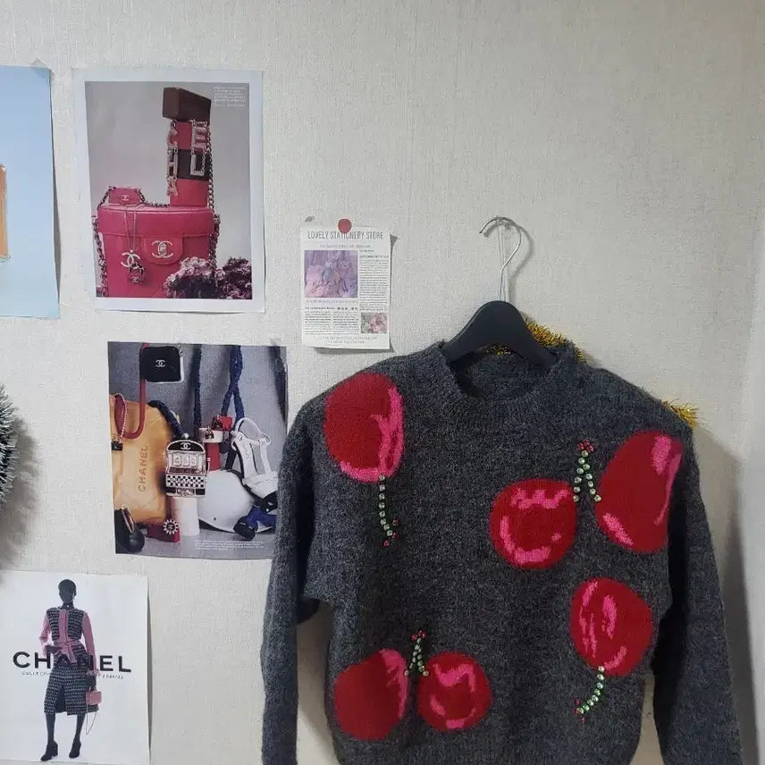 [BUNJANG] Gray Cherry Pattern Knit Sweater / 체리 패턴 회색 니트 스웨터