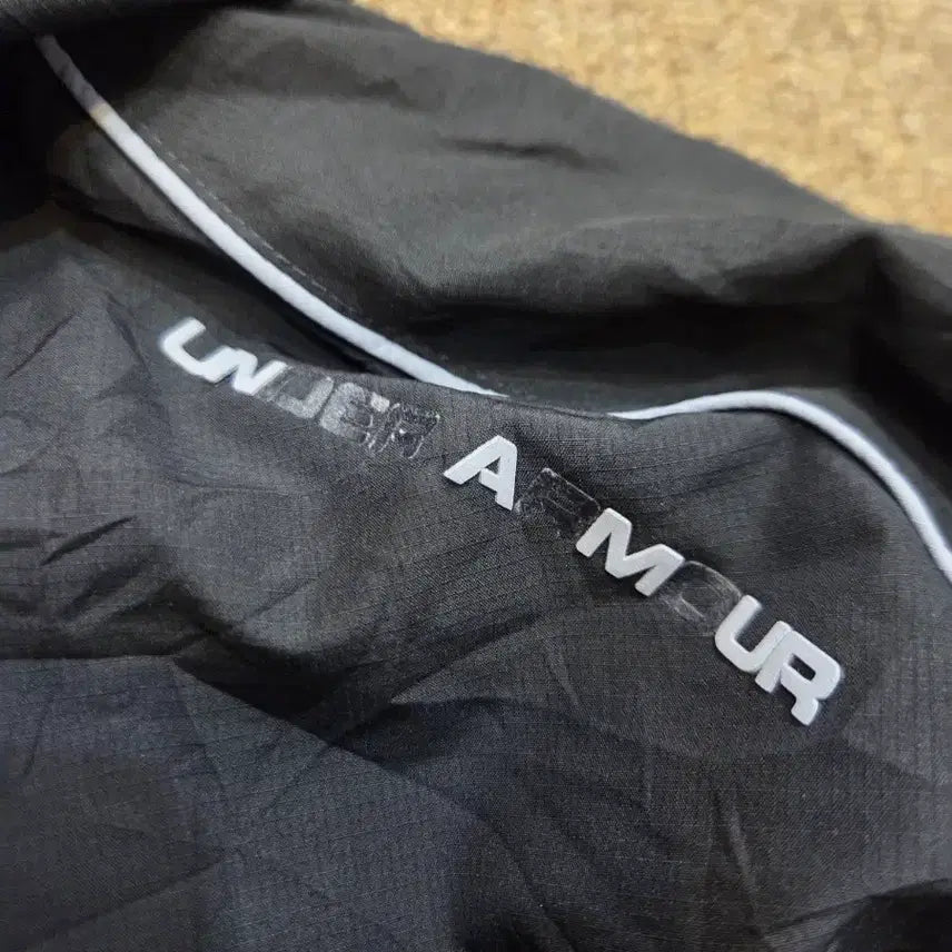 [BUNJANG] Under Armour US Department of Defense Windbreaker Jacket / 언더아머 미국 국방부 바람막이