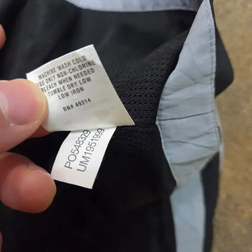 [BUNJANG] Under Armour US Department of Defense Windbreaker Jacket / 언더아머 미국 국방부 바람막이
