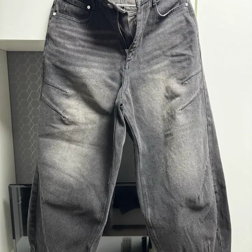 [BUNJANG] DEKETT Balloon Fit Wide Denim Pants / 데케트 벌룬핏 와이드 데님 팬츠 청바지