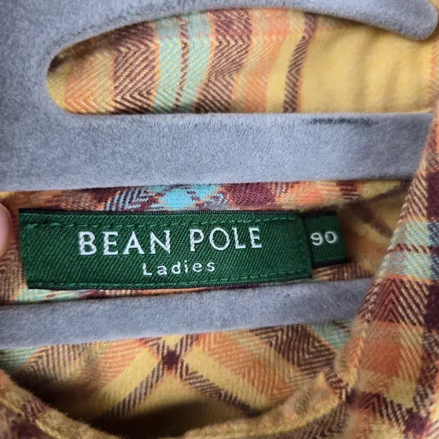 [BUNJANG] Beanpole Ladies Checkered Slim Shirt / [무료배송]빈폴 레이디스 90 여성 도톰하고 슬림한 체크 셔츠