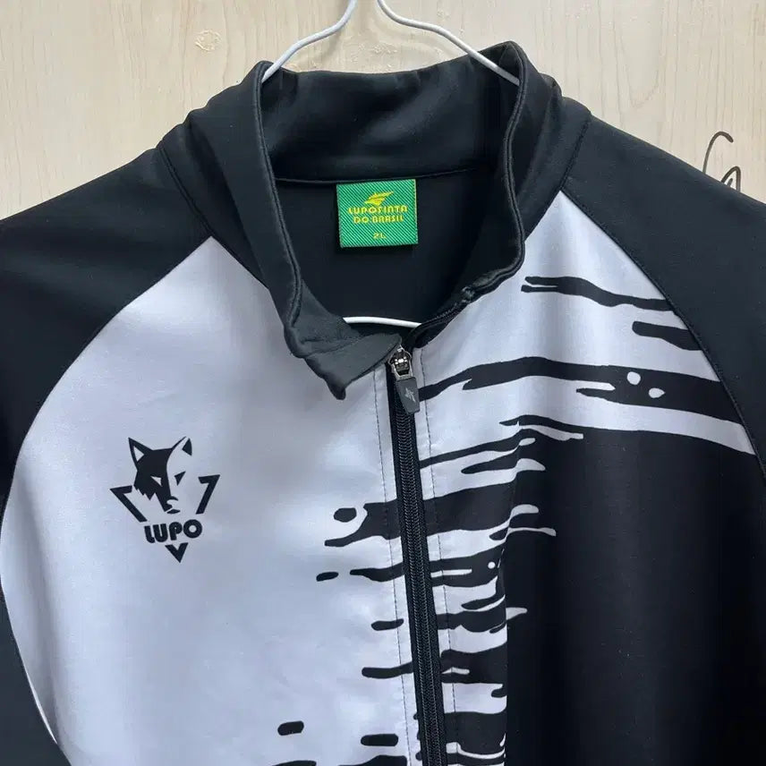 [SOLD OUT] LUPO 루포 블랙 화이트 패턴 트랙 트레이닝복