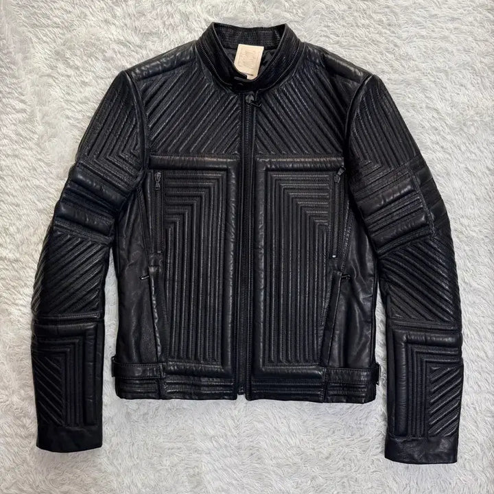 [BUNJANG] WOOYOUNGMI Geometric Quilted Lambskin Leather Jacket / WOOYOUNGMI 솔리드옴므 기하학 입체 퀼팅 램스킨 레더 자켓