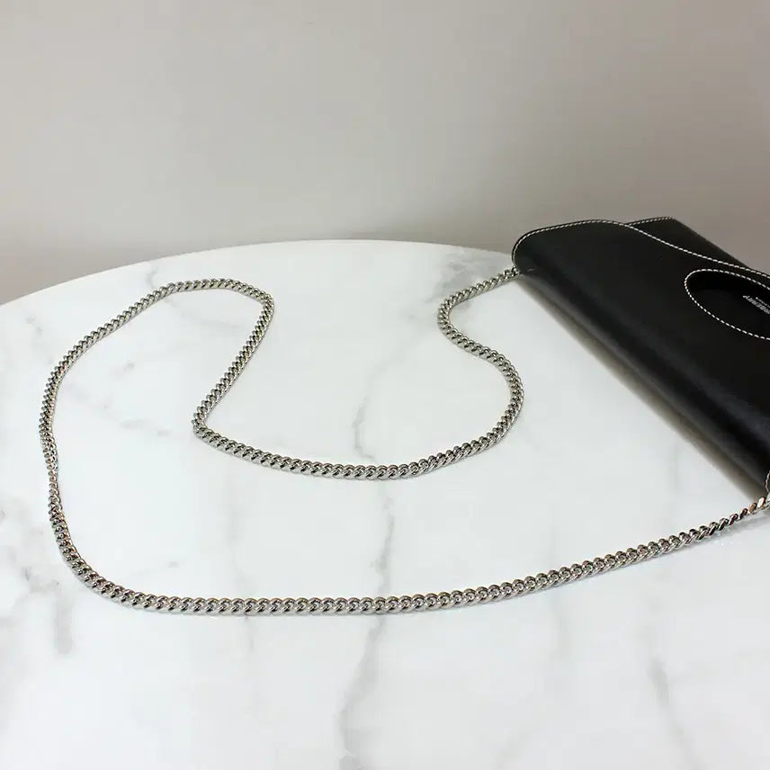 [SOLD OUT] [명품다올동래] 버버리 호스페리 포켓 WOC 미니 체인 크로스백
