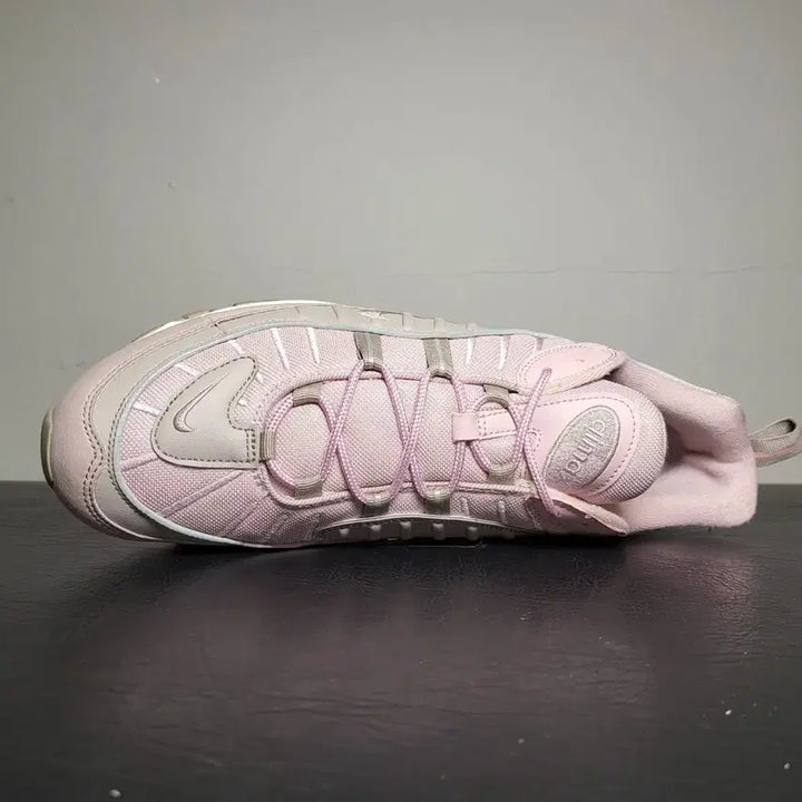 [SOLD OUT] 나이키 운동화 300m
