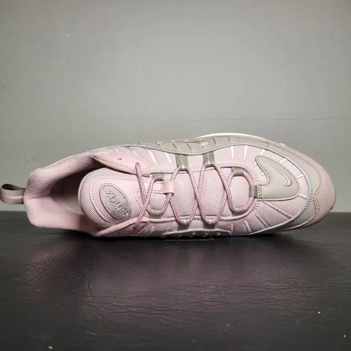 [SOLD OUT] 나이키 운동화 300m