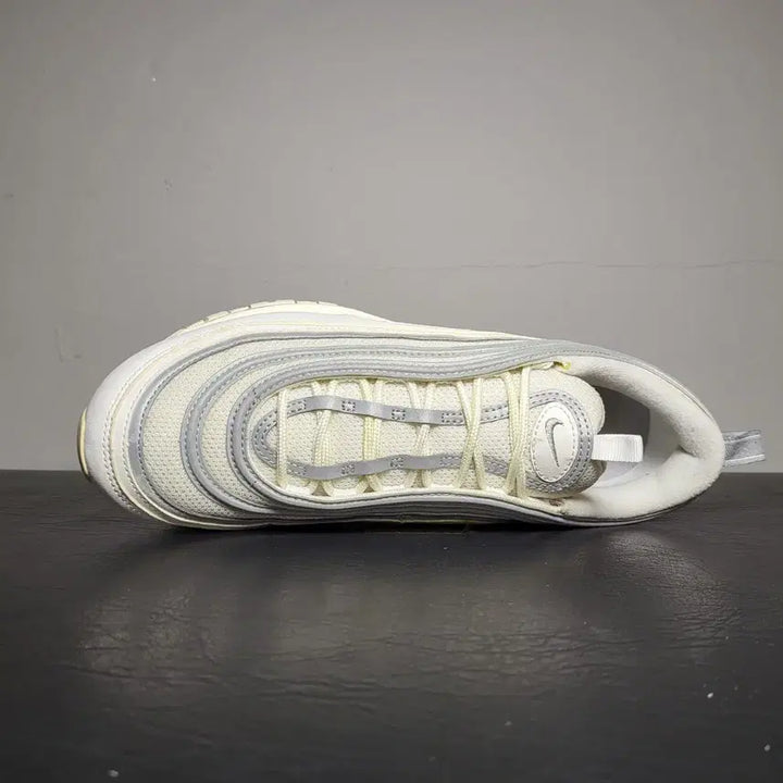 [BUNJANG] Nike Sneakers 285mm / 나이키 운동화 285m