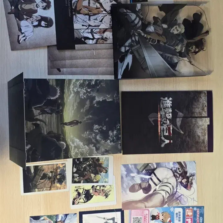 [BUNJANG] Limited Edition Attack on Titan Blu-ray Box Set Survey Corps Calendar Booklet Illustration Cuts / 한정판 진격의거인 블루레이박스 조사병단 켈린더 설정 북클릿 일러스트컷