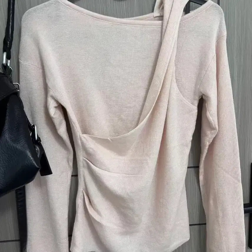 [BUNJANG] Pink Drape Long Sleeve Knit Top / 핑크 드레이핑 긴팔 니트티