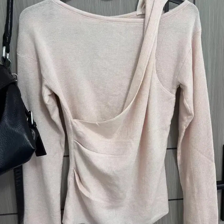 [BUNJANG] Pink Drape Long Sleeve Knit Top / 핑크 드레이핑 긴팔 니트티