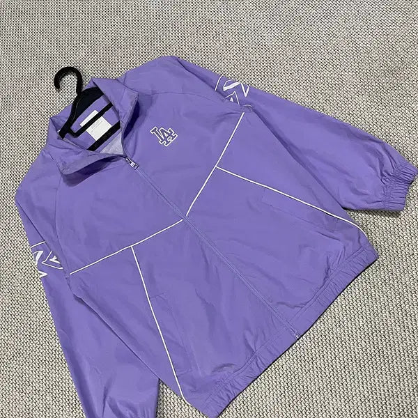 [BUNJANG] MLB New York Yankees Windbreaker Jacket (155) / 155 MLB 뉴욕양키즈 바람막이 자켓 N.5982