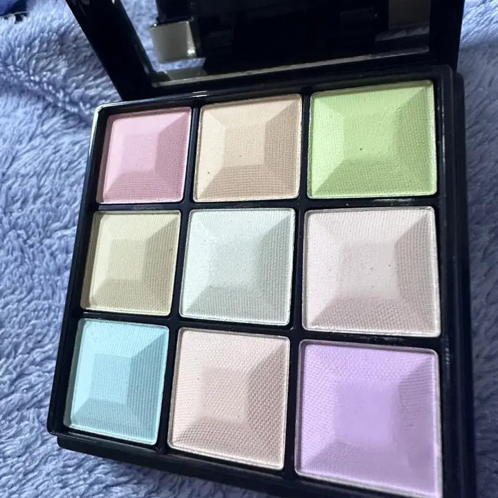 [BUNJANG] Givenchy Prisme Libre Pastel Bloom 32 Highlighter Palette / 지방시 프리즘 파스텔 블럼32 하이라이터 (사이즈 작아요)