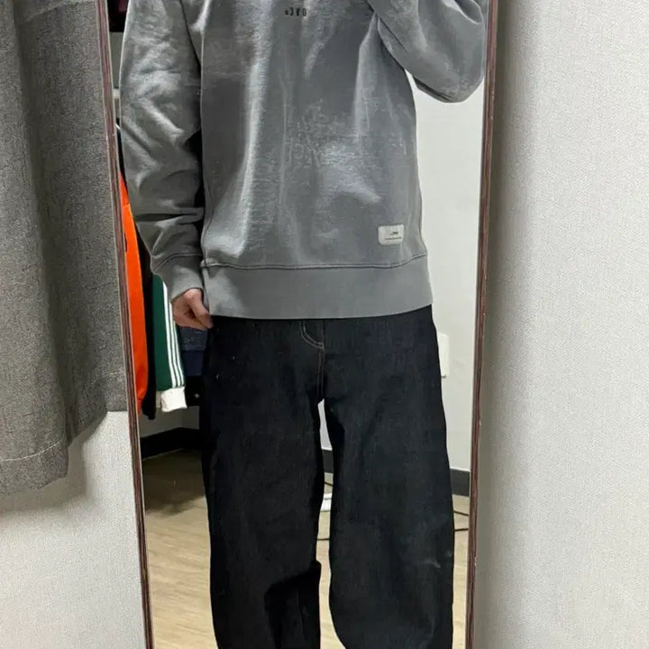 [BUNJANG] Overcast Washed Cotton Sweatshirt / 오버케스트 맨투맨
