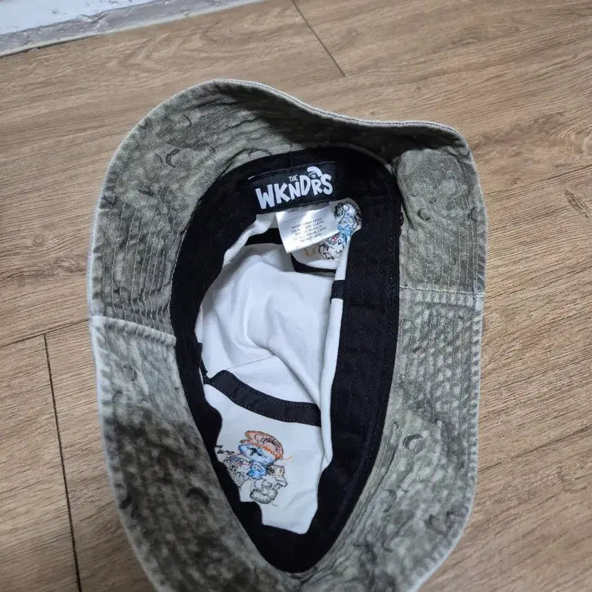 [BUNJANG] Weekenders Smurf Bucket Hat / 위캔더스 스머프 버킷햇