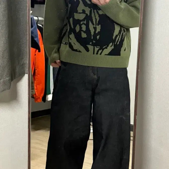 [BUNJANG] Critic Khaki Knit Sweater / 크리틱 니트