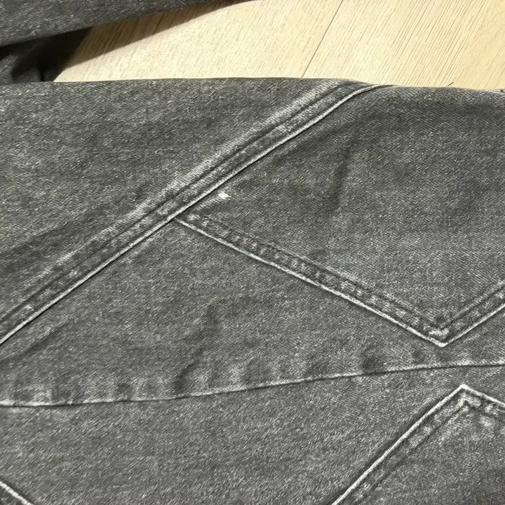 [BUNJANG] XTONZ Black Denim Jeans / 엑스톤즈 흑청데님