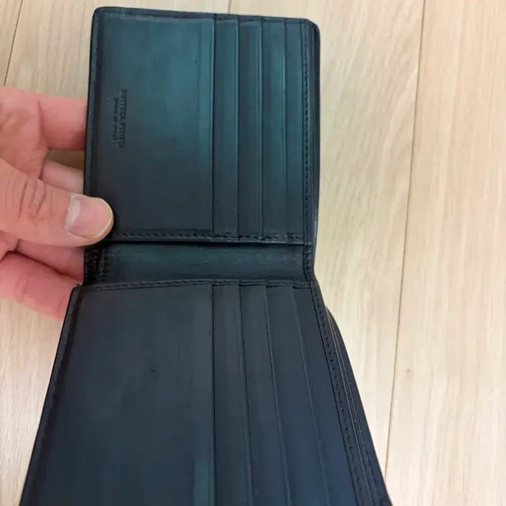[BUNJANG] Bottega Veneta Navy Bifold Wallet / 정품)보테가베네타 지갑  네이비 보테가 베네타 반지갑