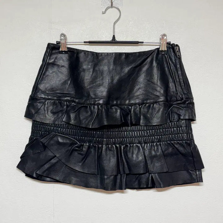 [BUNJANG] Maje Leather Frill Skirt / 마쥬 가죽 프릴 스커트 36