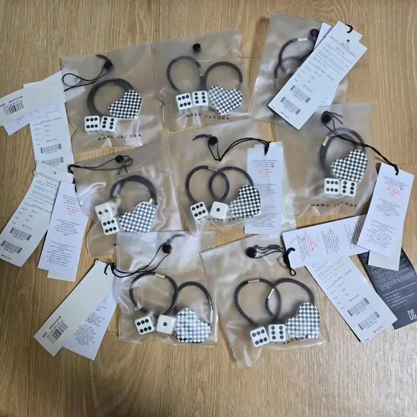 [BUNJANG] Marc Jacobs Heart/Dice Hair Tie Set / 마크제이콥스 하트/주사위 헤어끈 세트 (개당)