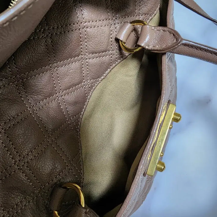 [BUNJANG] Marc Jacobs Rudy Baroque Quilted Satchel Bag / 희귀템)  마크 제이콥스 루디 바로크 퀼티드 사첼백( 상태굿)