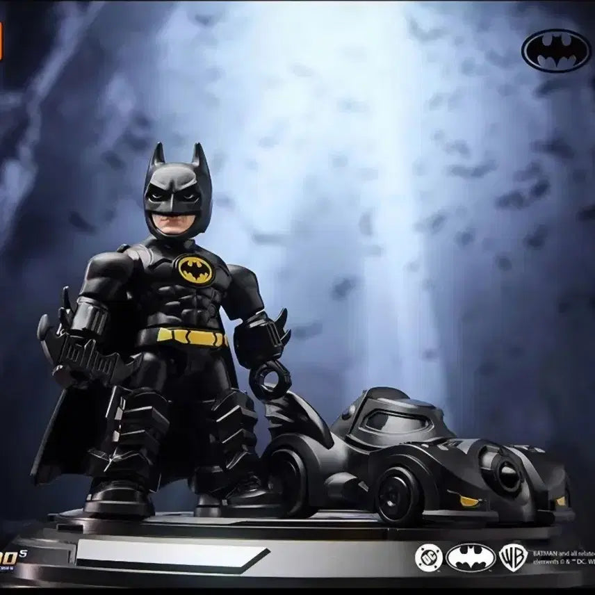 [BUNJANG] Blocky Batman 1989 Figure &amp; Batmobile Set / 배트맨 피규어 블로키 1989 피규어 &amp; 배트모빌 세트