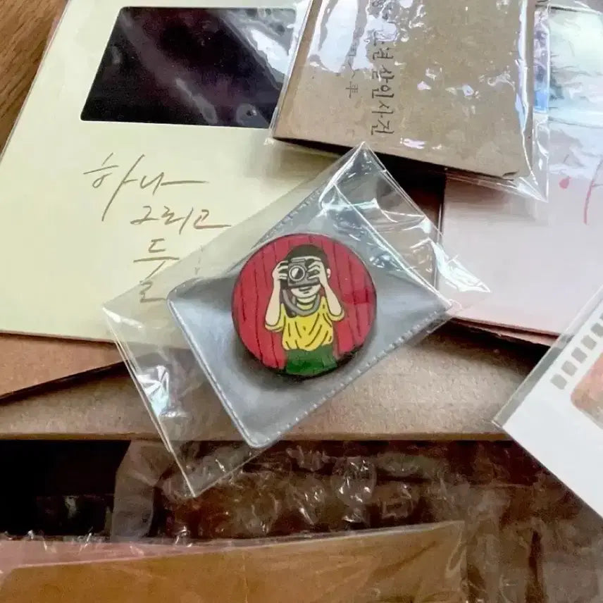 [SOLD OUT] 하나 그리고 둘 포토북 뱃지 에드워드양 영화 하그둘 필름포스트카드 엽서