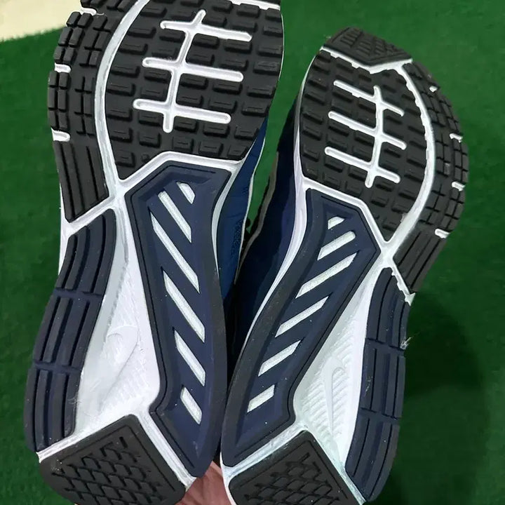 [BUNJANG] Nike Air Max Running Sneakers (280mm) / *나이키 280mm 런닝화 운동화 스니커즈 헬스 에어맥스 조던