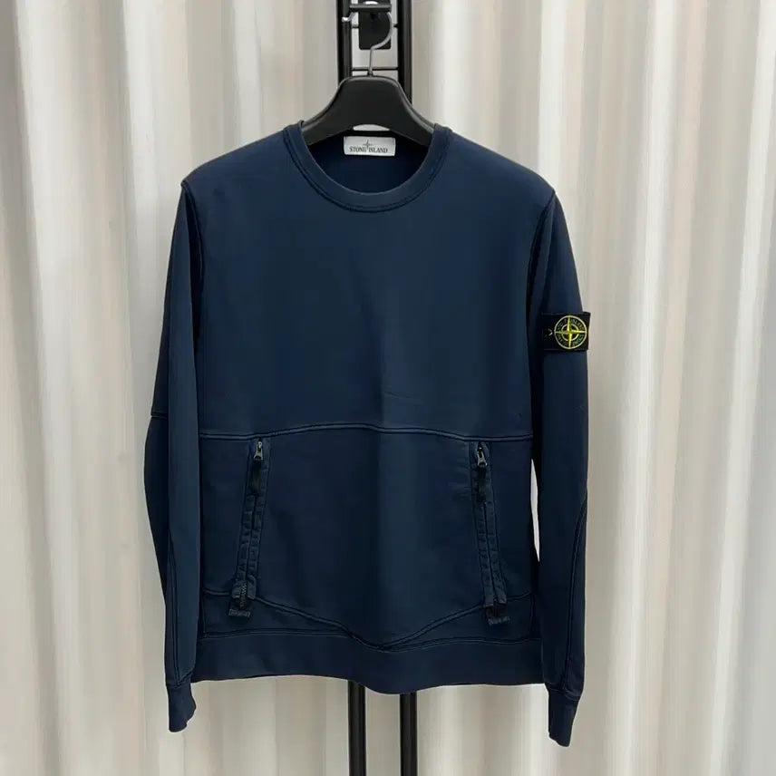 [BUNJANG] Stone Island Crewneck Navy (L) / 스톤아일랜드 지퍼 맨투맨 네이비 (L)