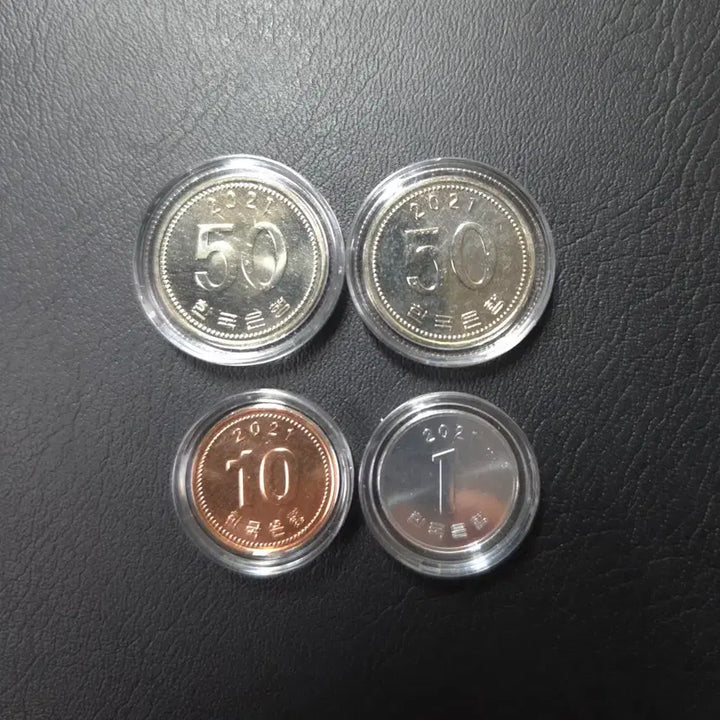 [BUNJANG] Rare 2021 Korean Coins Collection (50 Won, 10 Won, 1 Won) - 4 Pieces / 귀한 2021년50원 10원 1원 총4개모두 희귀동전수집용