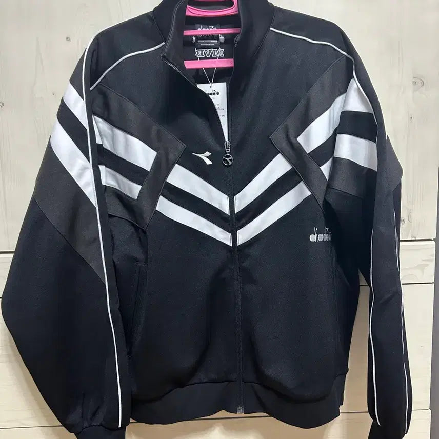 [BUNJANG] Diadora Colorblock Track Jacket New / 디아도라 져지 배색 자켓 트랙탑 새상품!!!