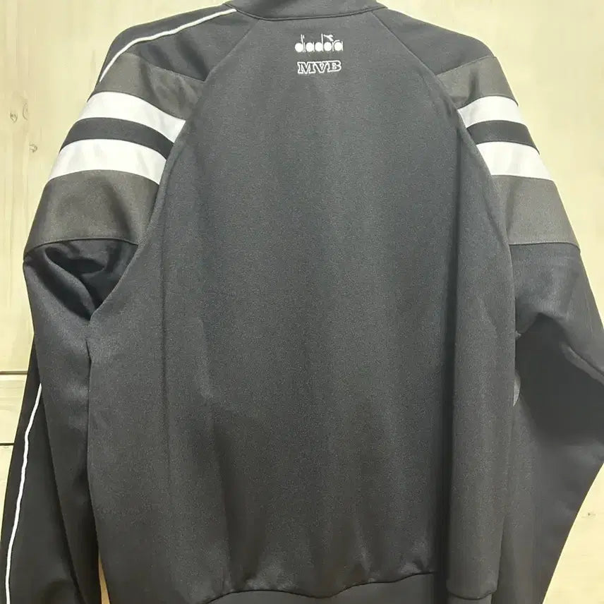 [BUNJANG] Diadora Colorblock Track Jacket New / 디아도라 져지 배색 자켓 트랙탑 새상품!!!
