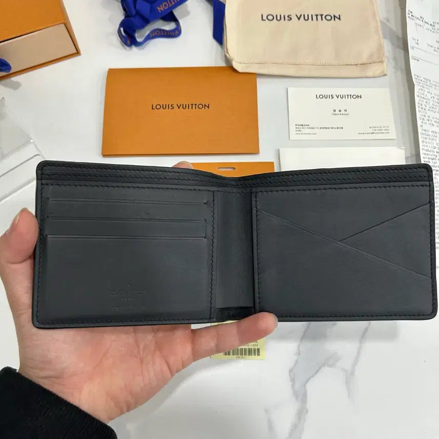 [SOLD OUT] {풀구성} 루이비통 쉐도우 반지갑 블랙