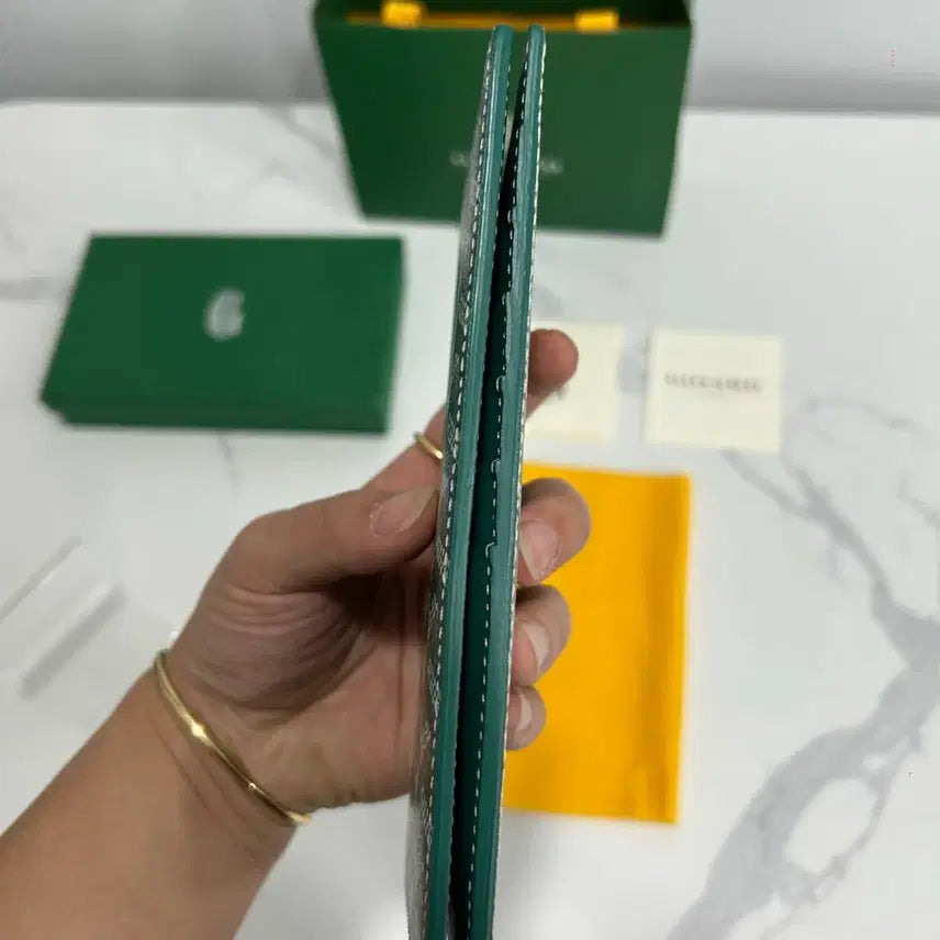 [SOLD OUT] {새상품} 고야드 생로슈 장지갑 그린