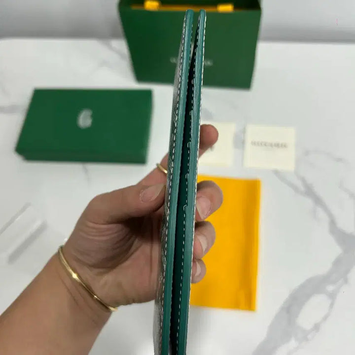 [SOLD OUT] {새상품} 고야드 생로슈 장지갑 그린