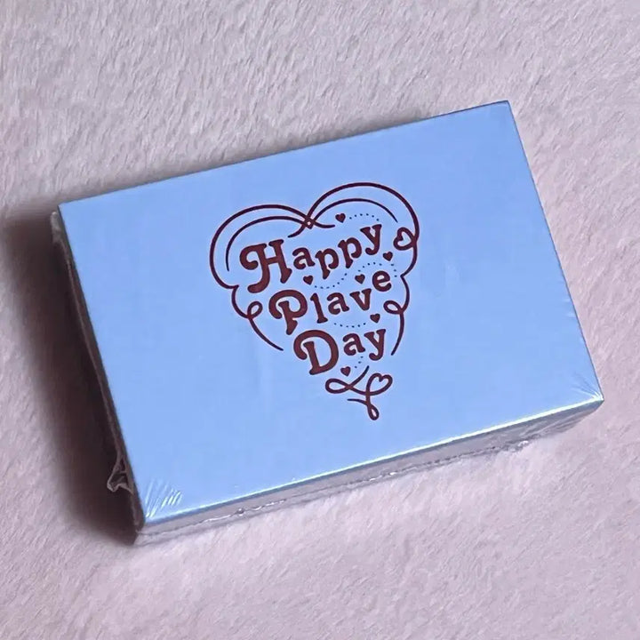 [BUNJANG] PLAVE 2nd Anniversary Pop-Up Badge / 플레이브 2주년 팝업 뱃지 미개봉