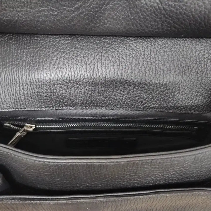 [BUNJANG] Couronne Leather Backpack / [쿠론] 가죽백팩