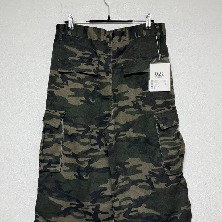 [SOLD OUT] 카모 와이드 버뮤다 팬츠 L