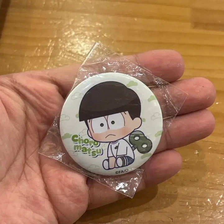 [BUNJANG] Osomatsu-san Choromatsu Can Badge / 오소마츠상 쵸로마츠 캔뱃지