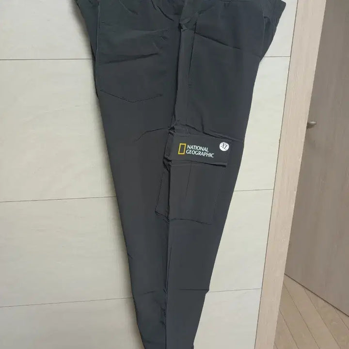[SOLD OUT] 내셔널지오그래픽 카고 조거팬츠 XL 춘하용 새상품 회색