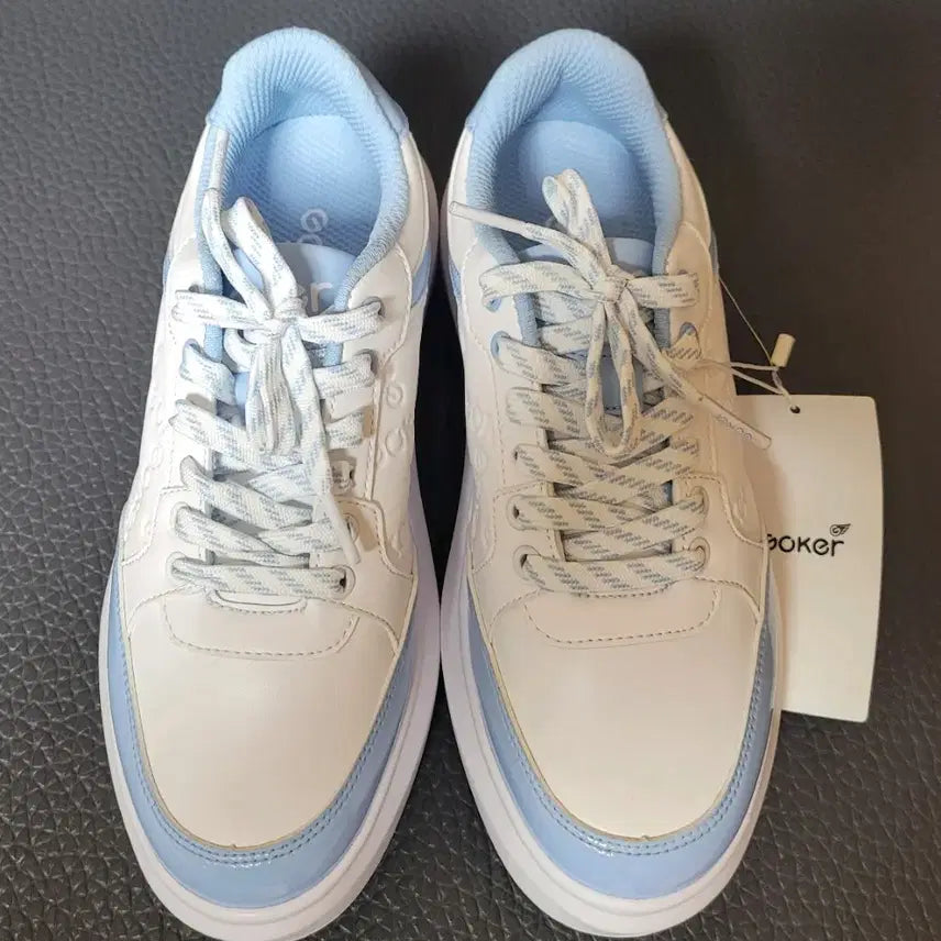 [SOLD OUT] 고커 골프화 여성 로고 패턴 포인트 스파이크리스화 (새상품)