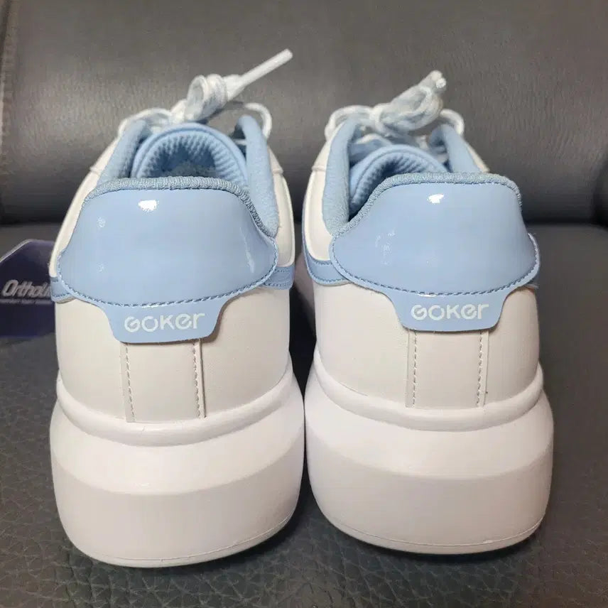 [SOLD OUT] 고커 골프화 여성 로고 패턴 포인트 스파이크리스화 (새상품)