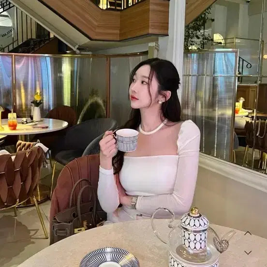 [SOLD OUT] 이부베 레이디 시스루 티 아이보리