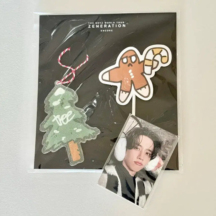 [BUNJANG] The Boyz Generation Encore Sunwoo Ornament & Topper Set / 더보이즈 제네레이션 앙콘 오너먼트&토퍼 선우 세트