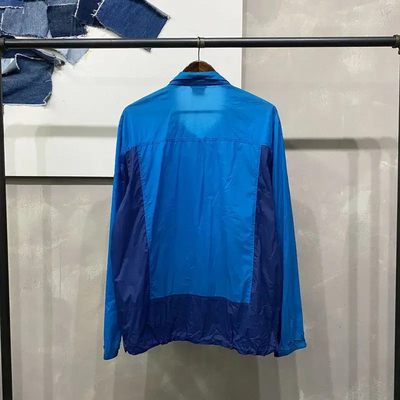 [SOLD OUT] (110) 노스페이스 등산 아웃도어 봄 여름 홑겹 바람막이