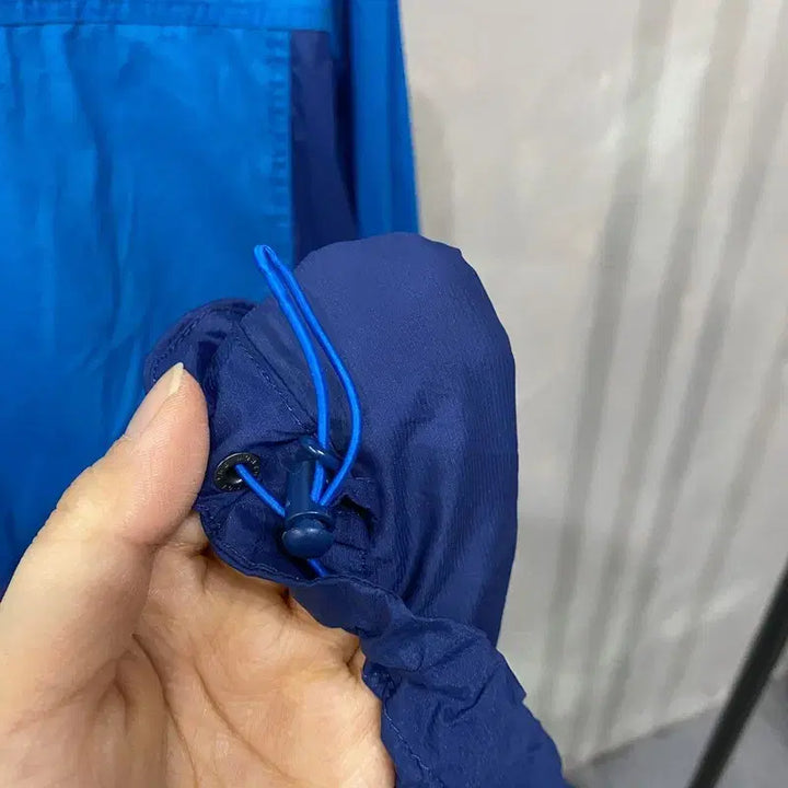 [SOLD OUT] (110) 노스페이스 등산 아웃도어 봄 여름 홑겹 바람막이