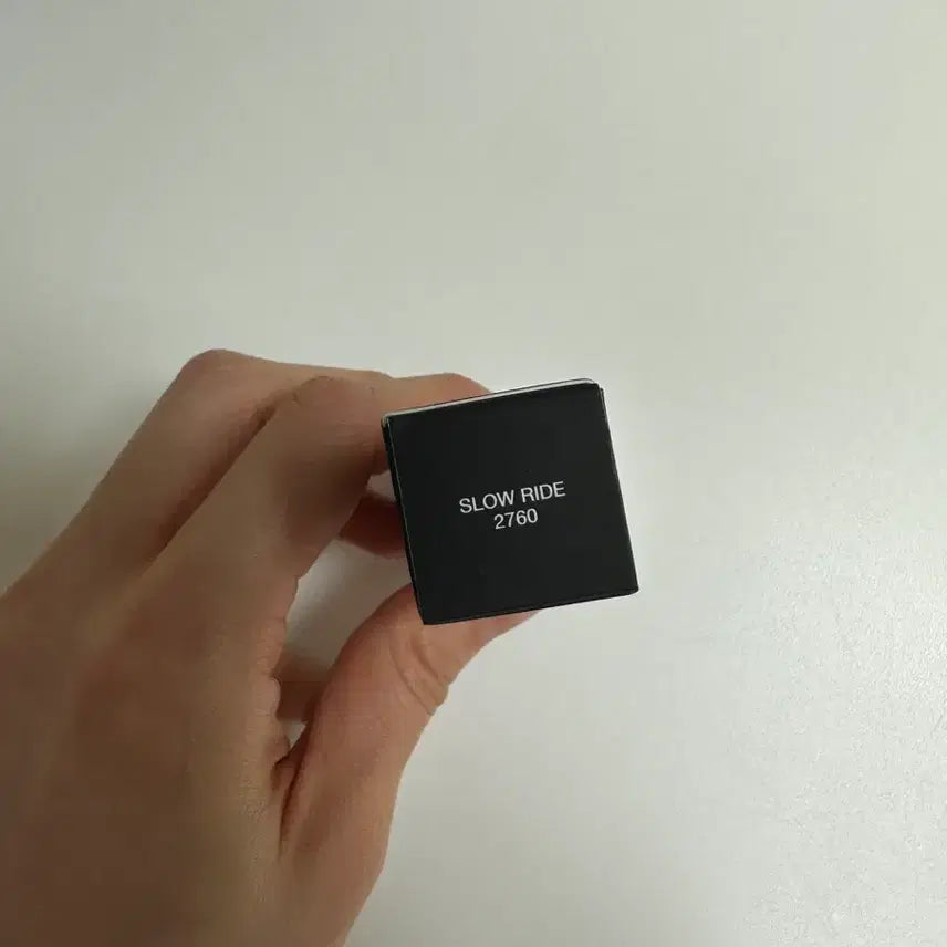 [BUNJANG] NARS Slow Ride Lipstick - New / 나스 슬로우라이드 새상품